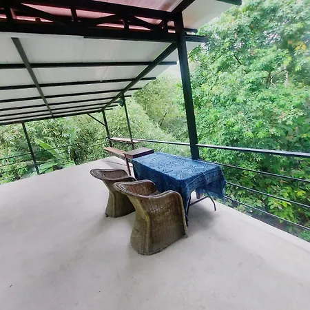 Villa Los Altos - Private Tree Suite Roof Top Walk To Playa Chiquita Cocles Exterior photo